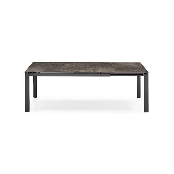 Aida: Padded upholstered chair in full leather | Calligaris