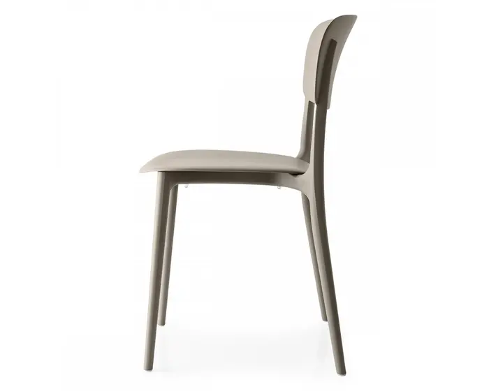 Liberty: Stackable plastic chair for outdoor | Calligaris Boca Raton
