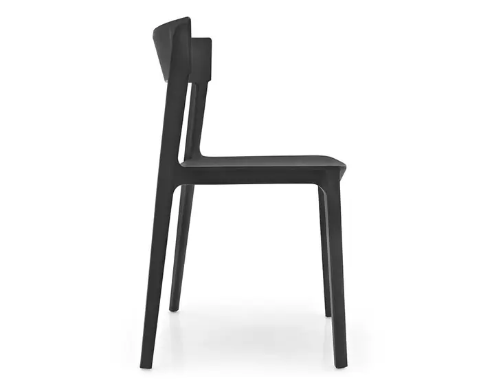 Skin: Stackable plastic chair with open back | Calligaris Boca Raton