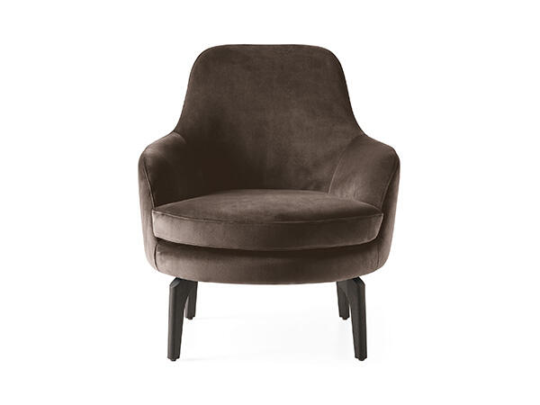 Medea: Fully upholstered armchair with wooden legs | Calligaris