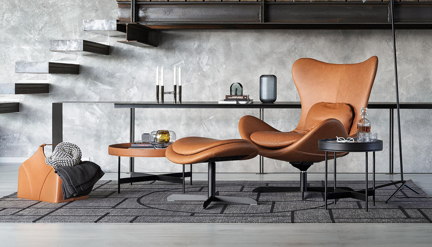 Lazy: Upholstered armchair with swivel and tilting seat