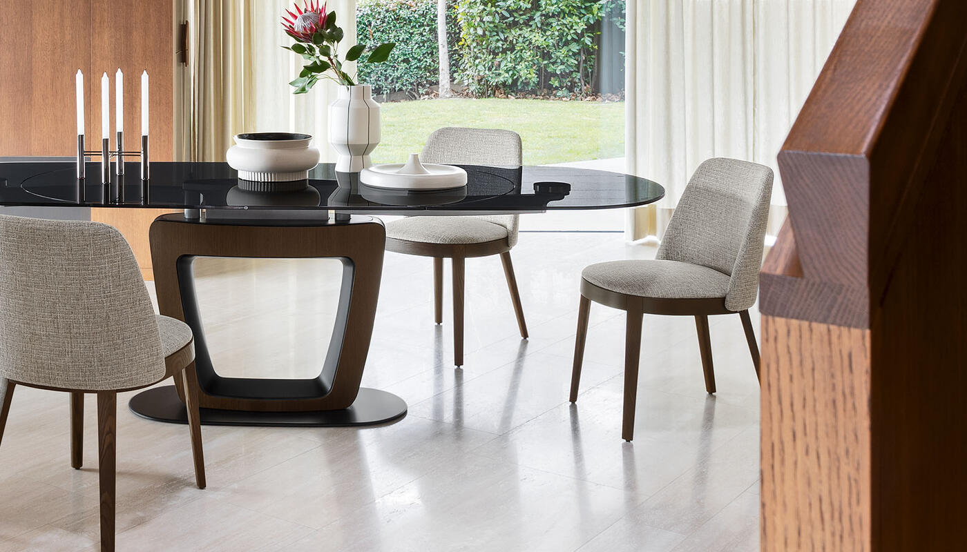 椅子 Calligaris set of 2 Adèl: Upholstered chair with wooden base | Calligaris Boca Raton
